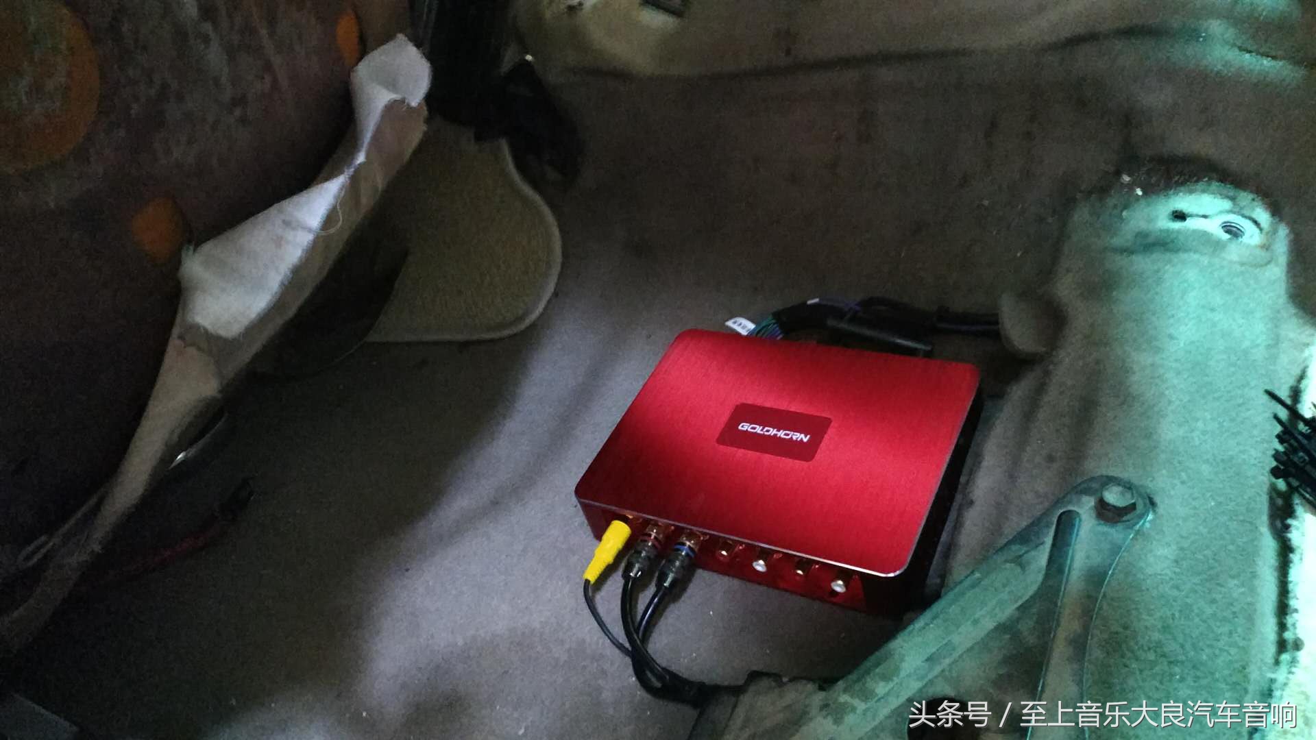 花冠老版本,老款花冠实用小功能