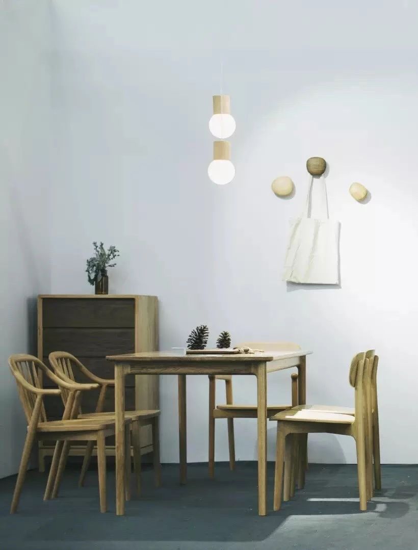 艾格家居全屋定制品牌是几线品牌,值得推荐的品牌家具