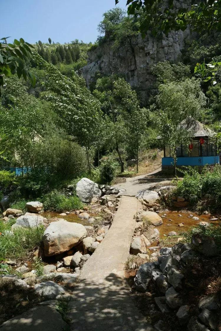 淄博淄川天晴湾户外唱歌,淄川龙泉天晴湾风景区