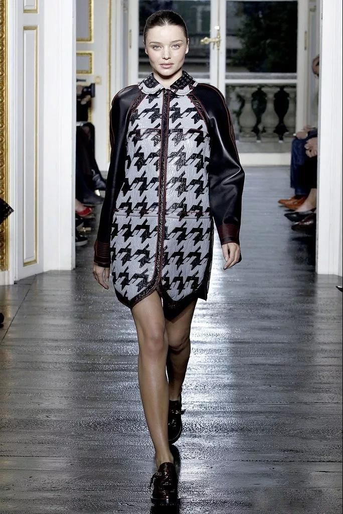 姚晨唐嫣李晨,糖糖和姚晨视频