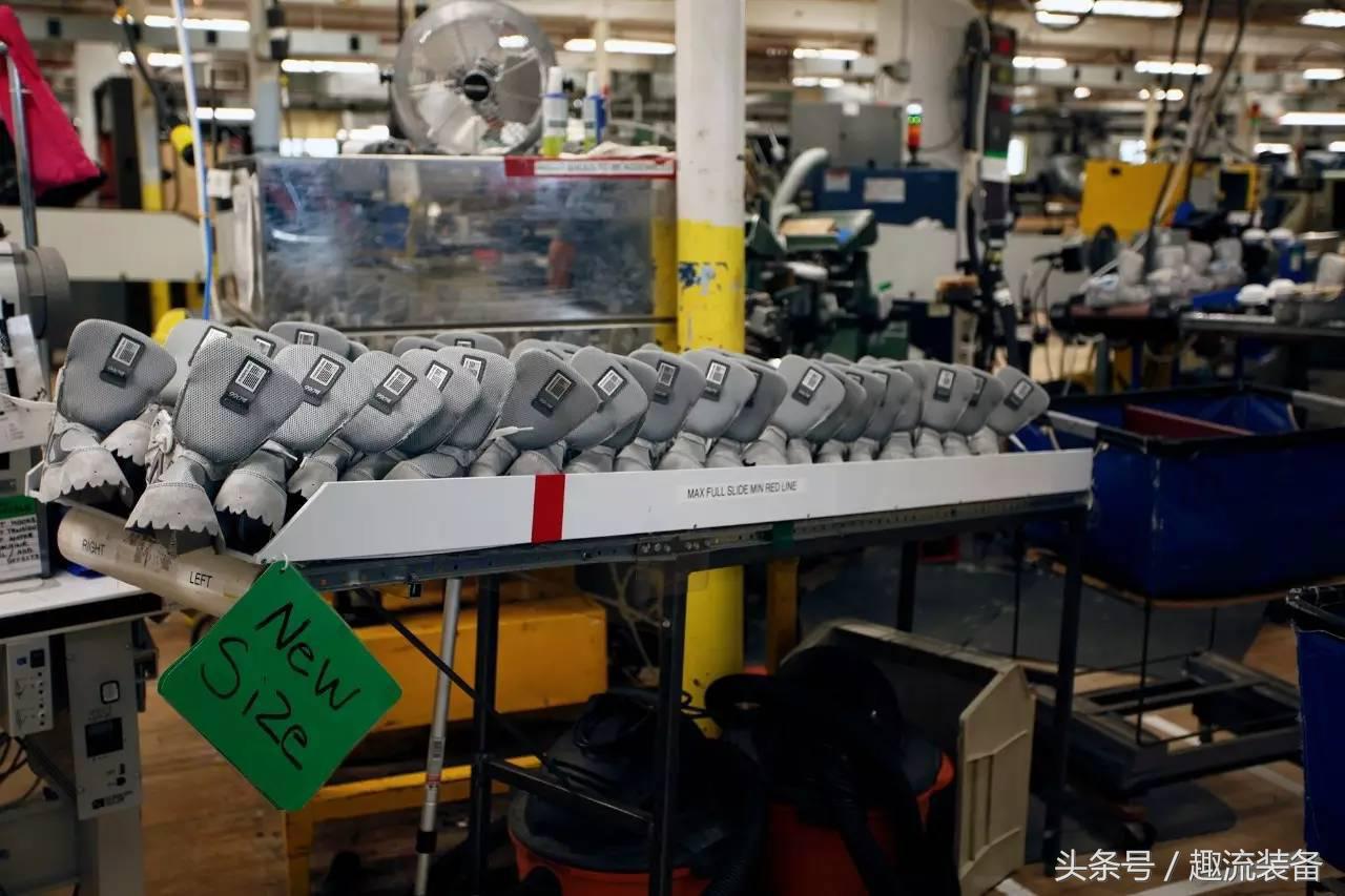 nb990v3带v3标和不带的区别,nb990和990v4有什么区别