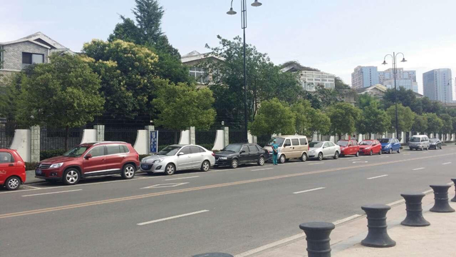 为什么总觉得倒车很难？是因为没有学会以下技巧