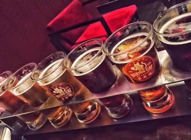 世界杯看球攻略图,又能看世界杯又能喝酒的地方