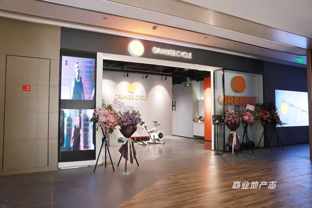 300张图片拼图,成都悠方可口可乐