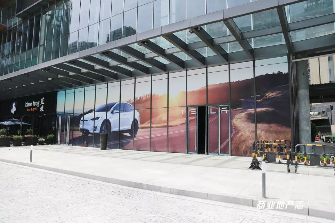 300张图片拼图,成都悠方可口可乐