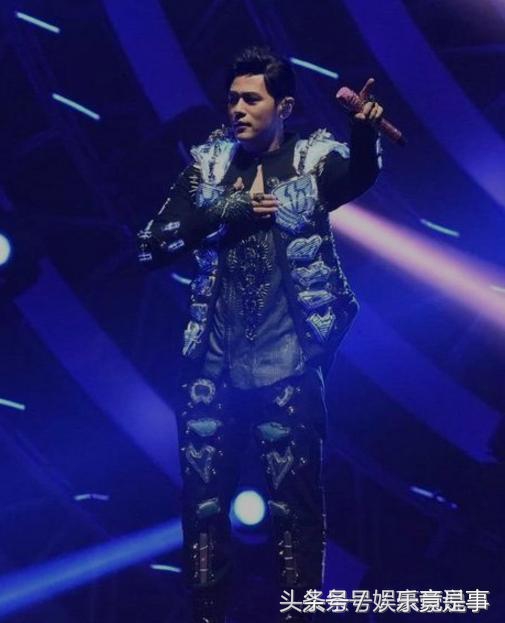 明星演唱会遇到下雨怎么办,盘点明星遇到的突发意外演唱会