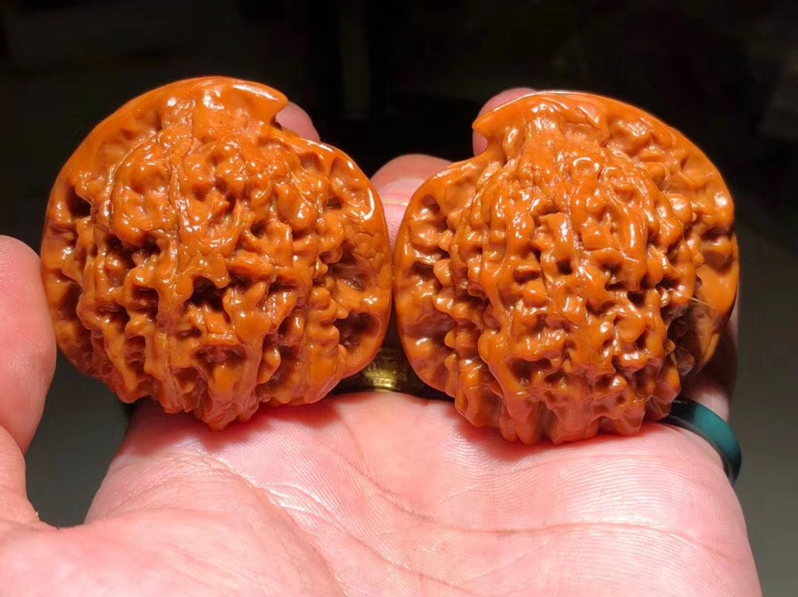 王勇官帽核桃有什么特点,极品王勇官帽核桃