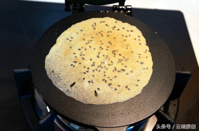 蛋卷儿做法教程,做蛋卷儿为什么要用玉米油