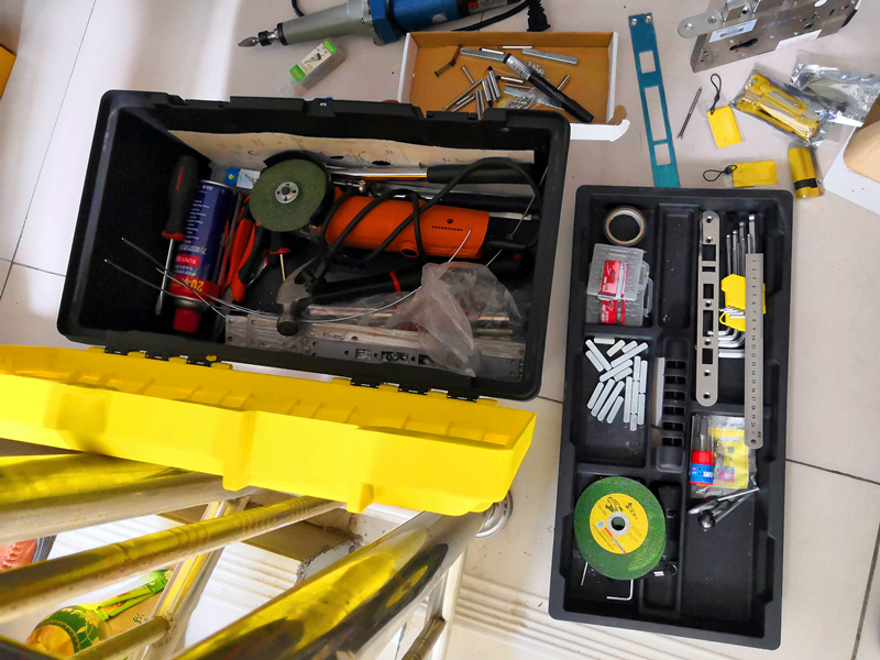 温馨港湾的守护神：六孚方程式指纹防盗锁体验报告