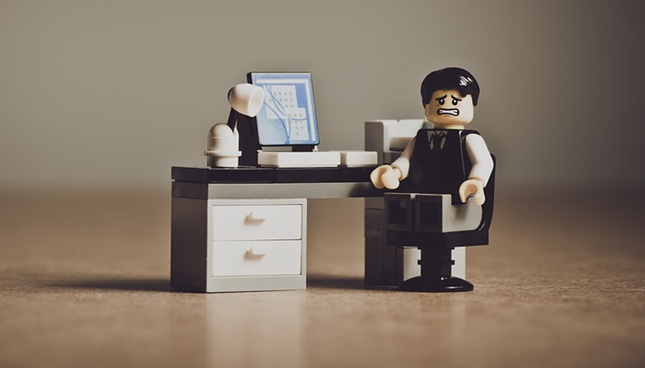 怎么应对故意给你找茬的领导,遇到看你不顺眼的领导该怎么相处