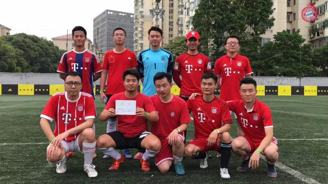 拜仁球迷队:希望之星闪耀而出中国拜仁有救了!超时空同居