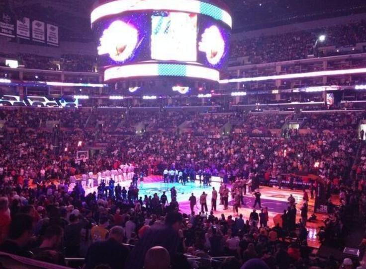 看一场nba比赛得花多少钱,去美国看nba总决赛多少钱