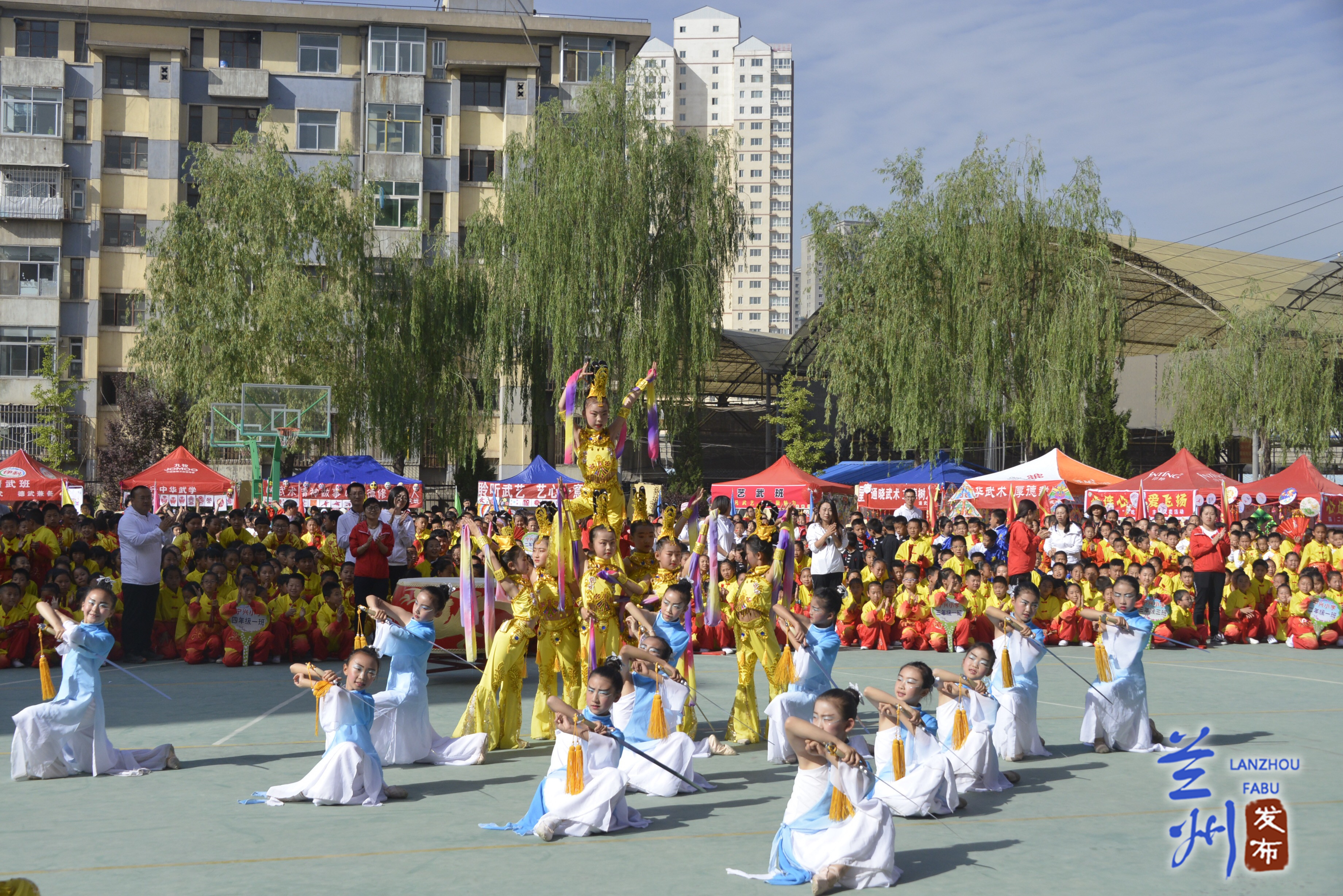宁兴学校艺术节,宁兴学校艺术节二中表演
