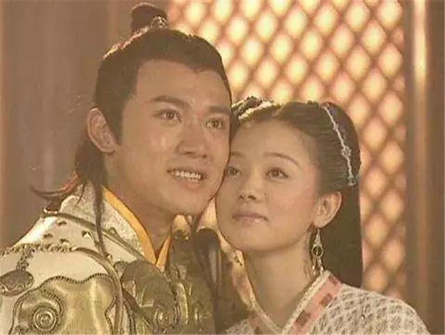 隋唐英雄传十五年男主角,隋唐英雄传三位演员