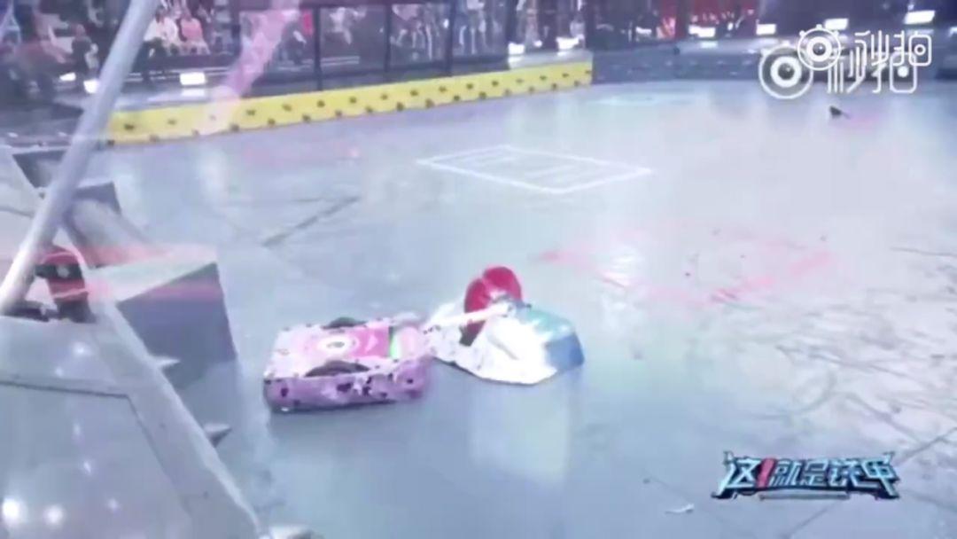 郑爽综艺发飙离场罢录！霸气回应：我就这样！撒贝宁张一山遭吐槽