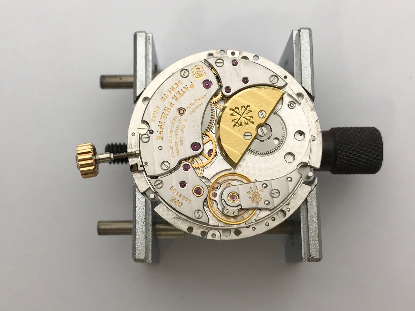 手表日常注意事项,佩戴电话手表注意事项