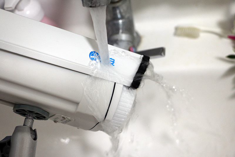 防小偷监控器,家用监控如何防小偷