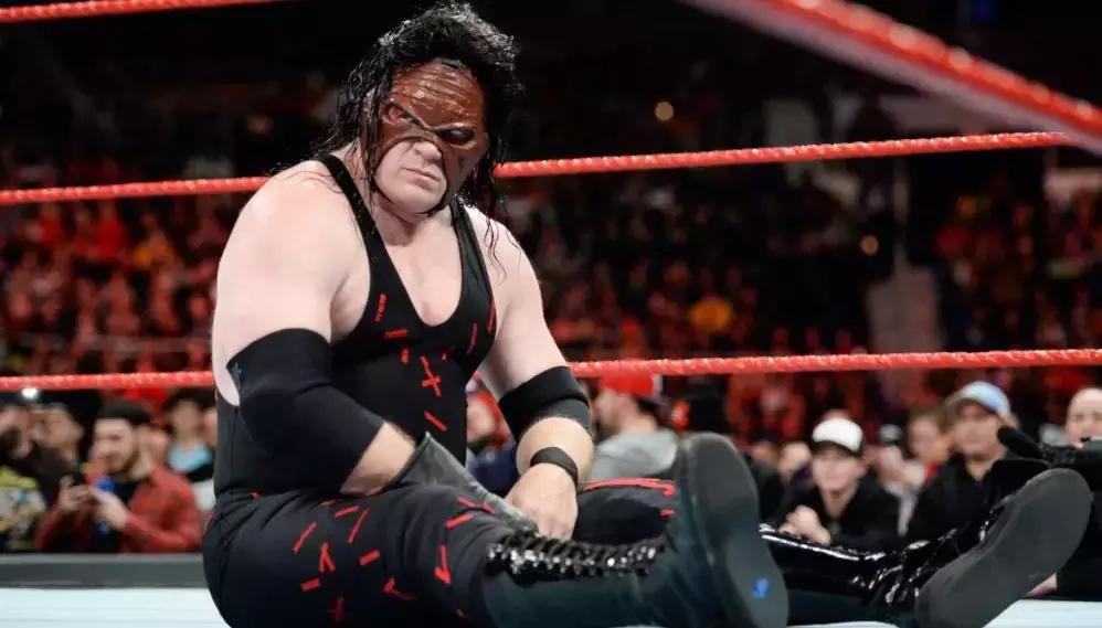 wwe罗曼名场面,wwe罗曼雷恩斯的防弹衣