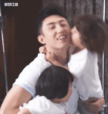 业务能力强还有高情商？这几位“国民男友”你们pick了嘛！