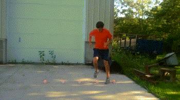 维维足球头球教学视频,维维体能训练方法图解