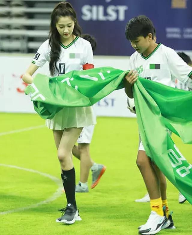 鹿晗爱上关晓彤的原因,鹿晗爱上关晓彤真正原因