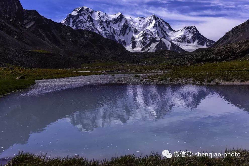 博格达峰的神山是什么,新疆第一神山博格达峰