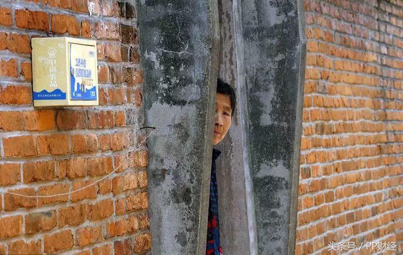 3年20万学费,探访亚洲最大的高考工厂