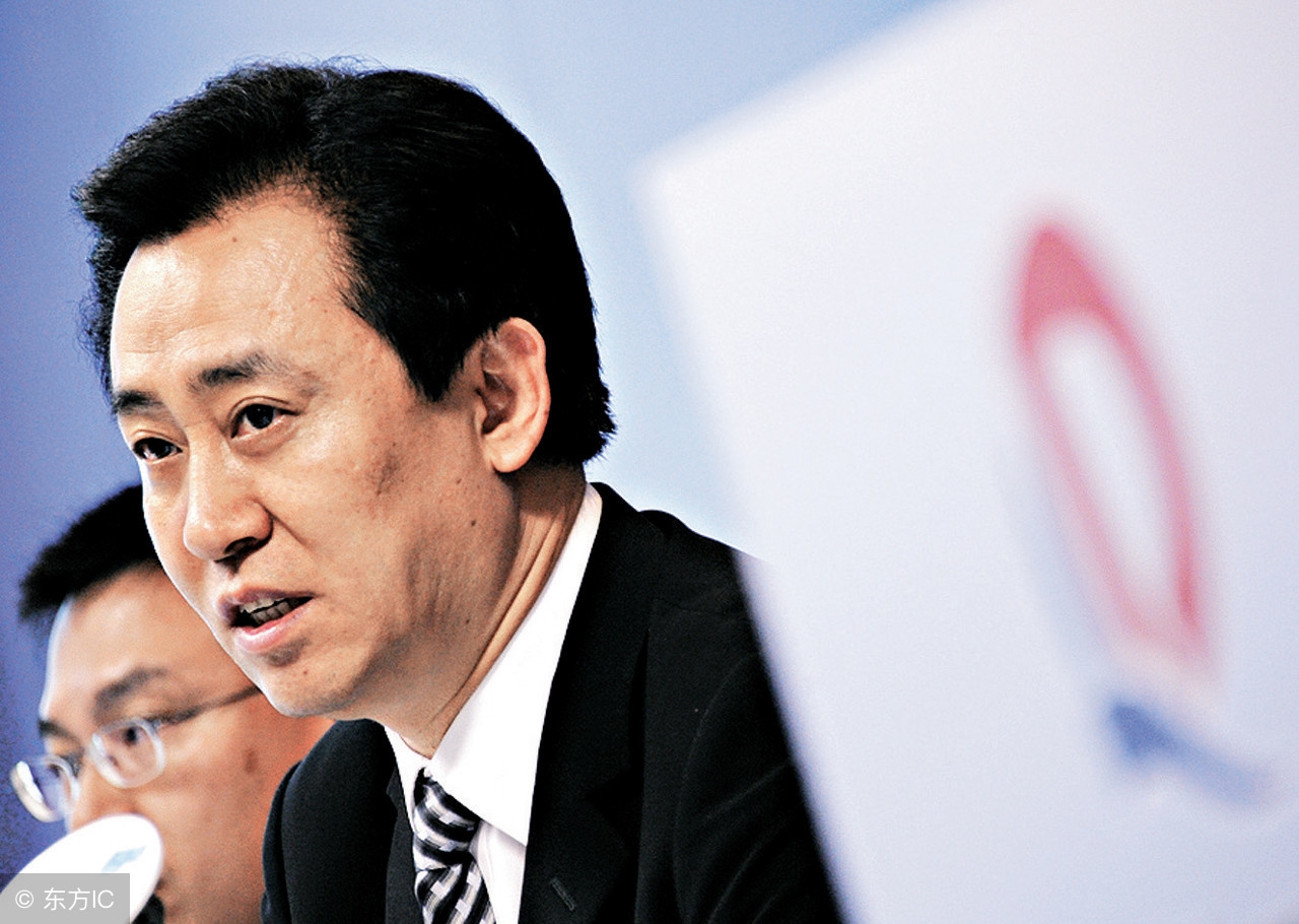 许家印的励志人生第一桶金,许家印从企业家到慈善家视频