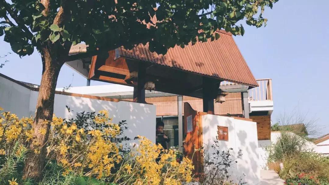 南京20分钟车程外的不老村，咖啡屋、书吧、酒吧，周末度假好去处