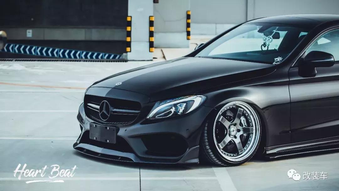 放弃了激情小钢炮高6R，购入奔驰C200做回安静的*男美**子！