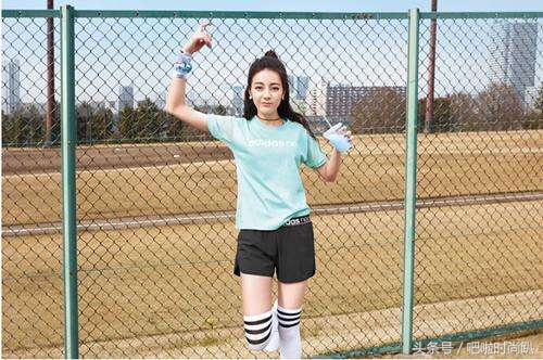 关晓彤杨幂世界杯,关晓彤世界杯