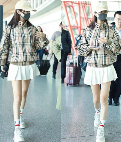 关晓彤穿百褶裙踢足球,关晓彤过膝靴穿搭