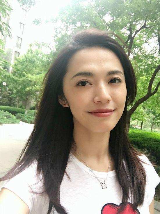 UDO珠宝：李嫣携手OohDear珠宝创作的这条公益项链火了！