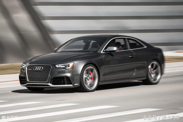 世界杯三大夺冠热门太太团盘点,世界杯前十位足球明星太太团