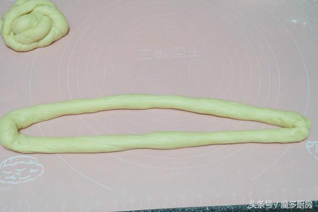 据说这个面包的原配方价值四千元，现在不花钱就能学到，快收藏！