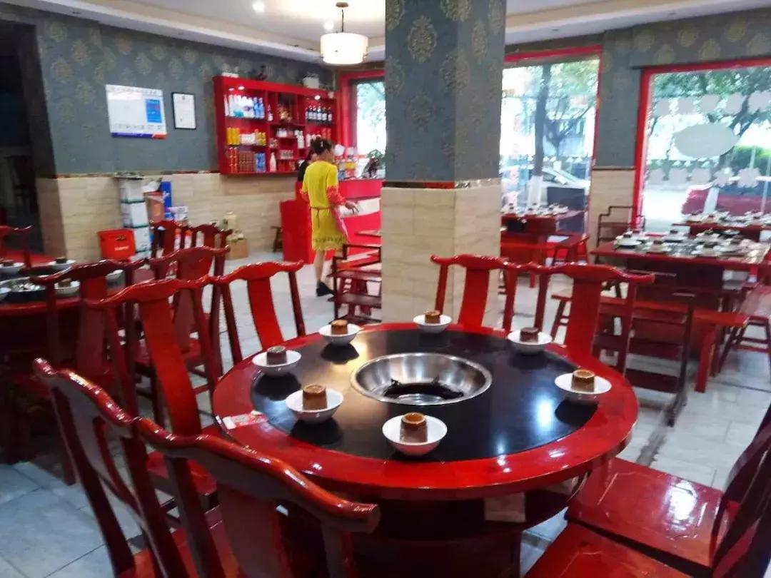 到重庆吃四川火锅,到重庆吃火锅重庆的火锅香