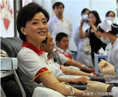 献血到底是有好处还是有坏处,献血到底有没有坏处