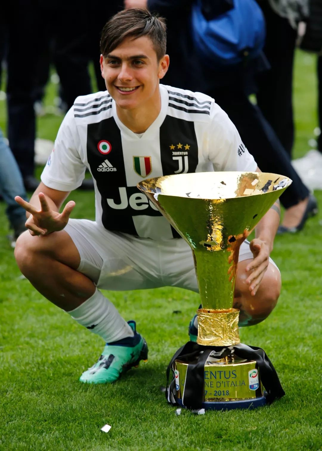 没有意大利的世界杯,2002世界杯意大利男模队