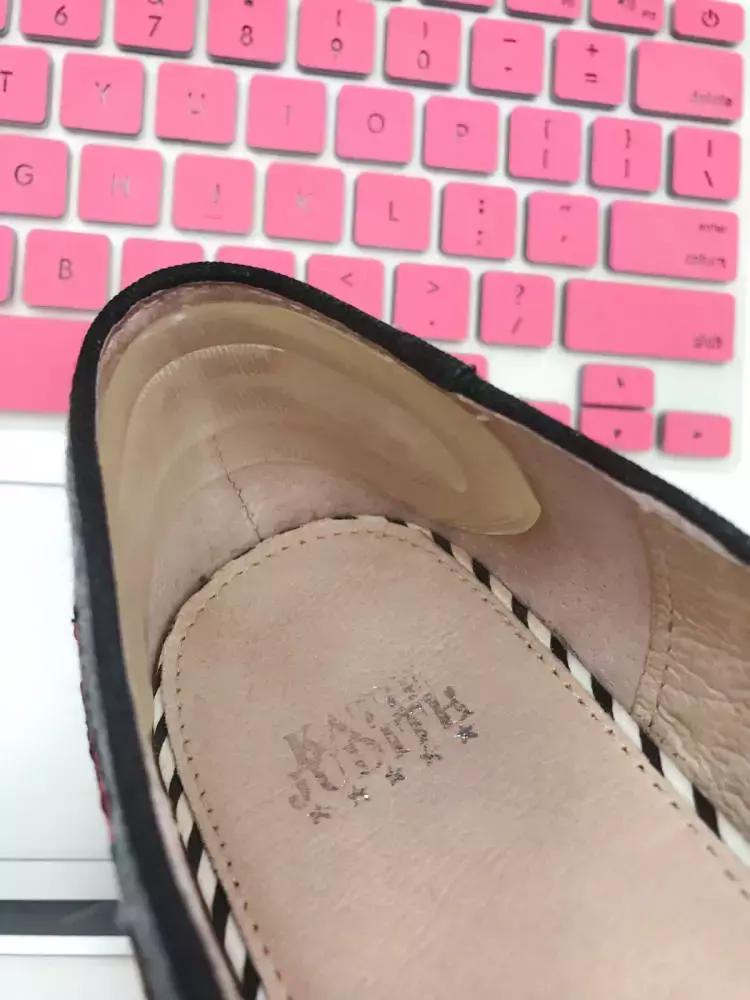 九款续命磨脚贴真人测评，最后赢的竟然是国货！