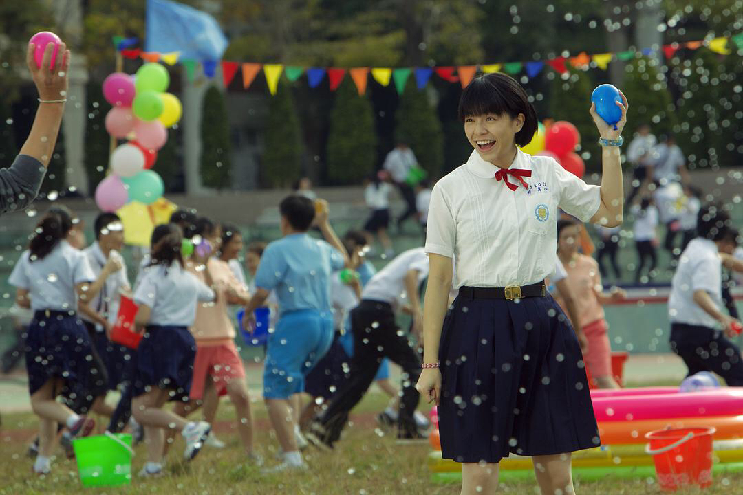 高中时谈恋爱该怎么对待,高中时代恋爱有好处吗