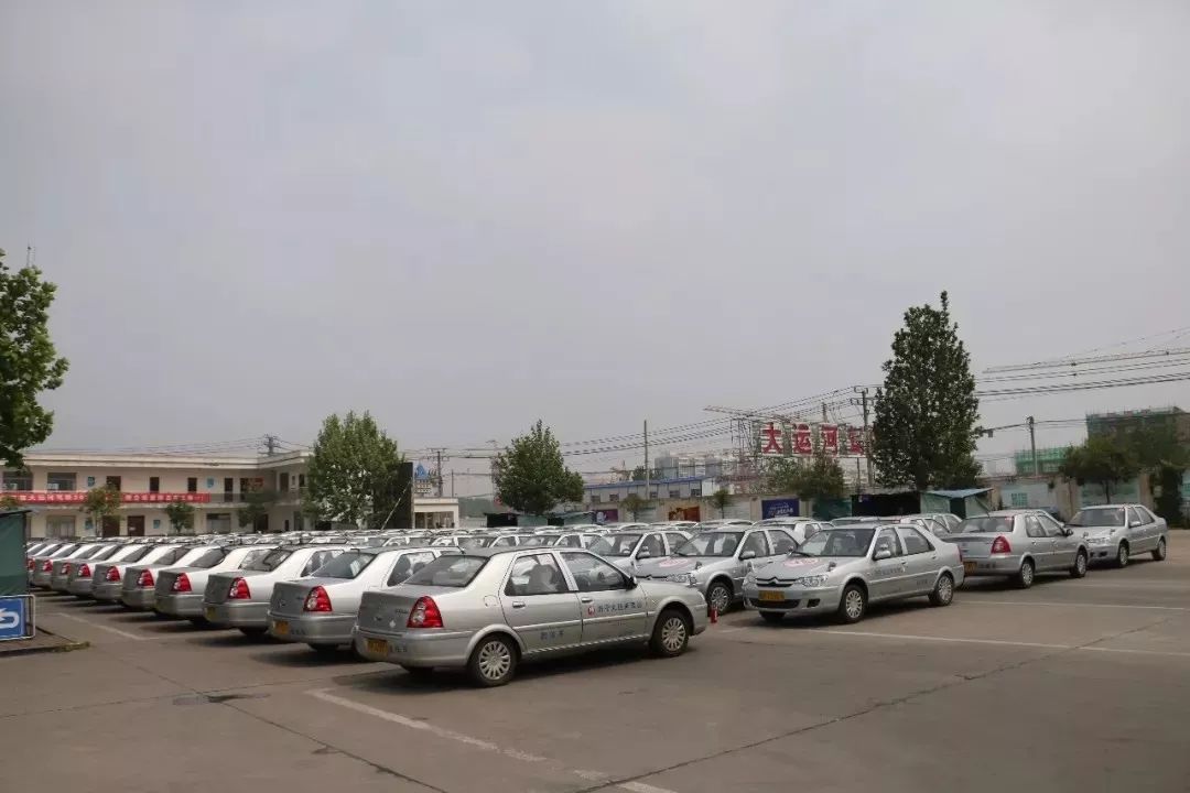 济宁市排名最好的驾校,济宁驾校教练排名榜最新