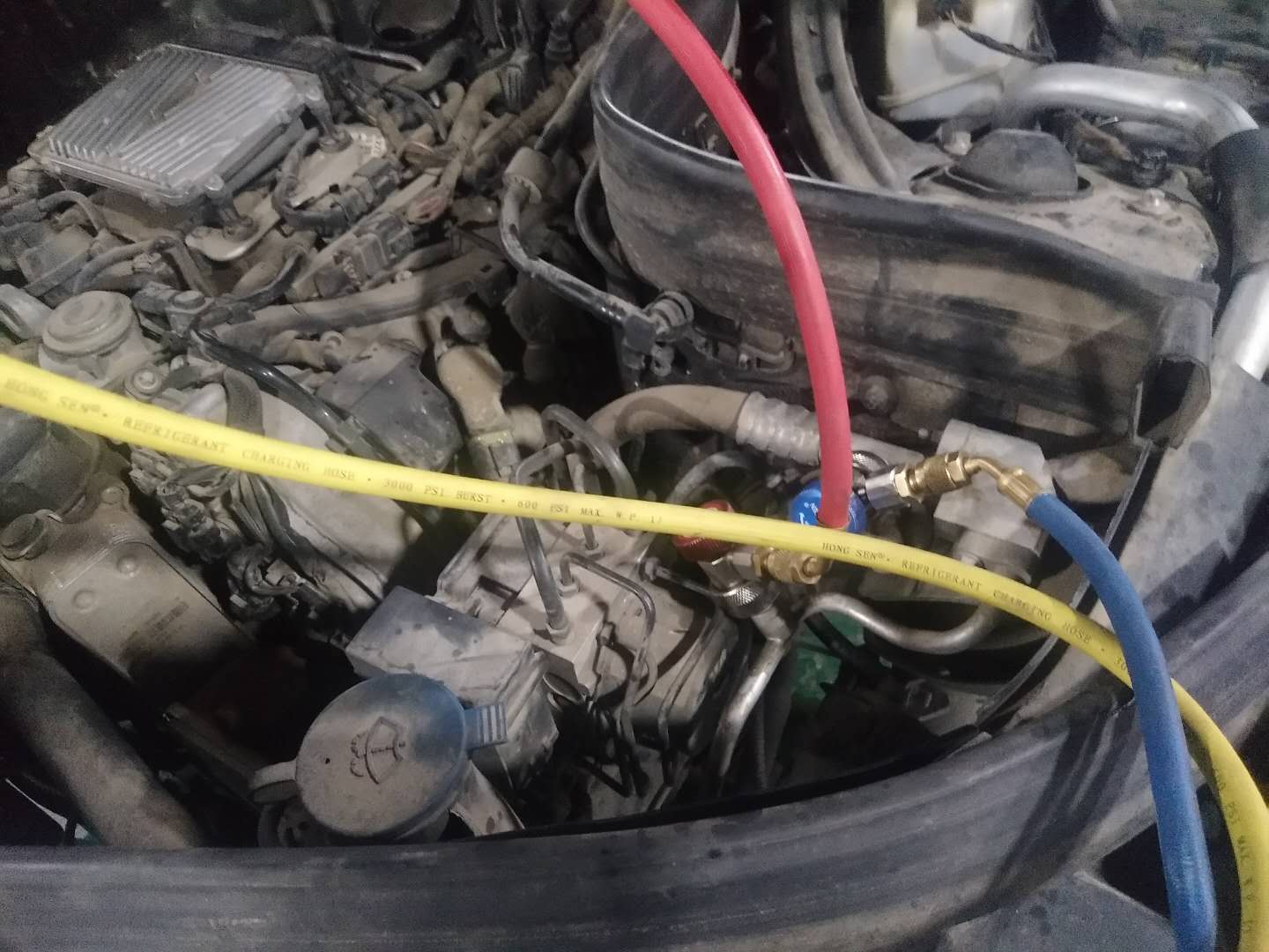 奔驰更换空调压缩机需要注意什么,奔驰空调不凉压缩机不工作