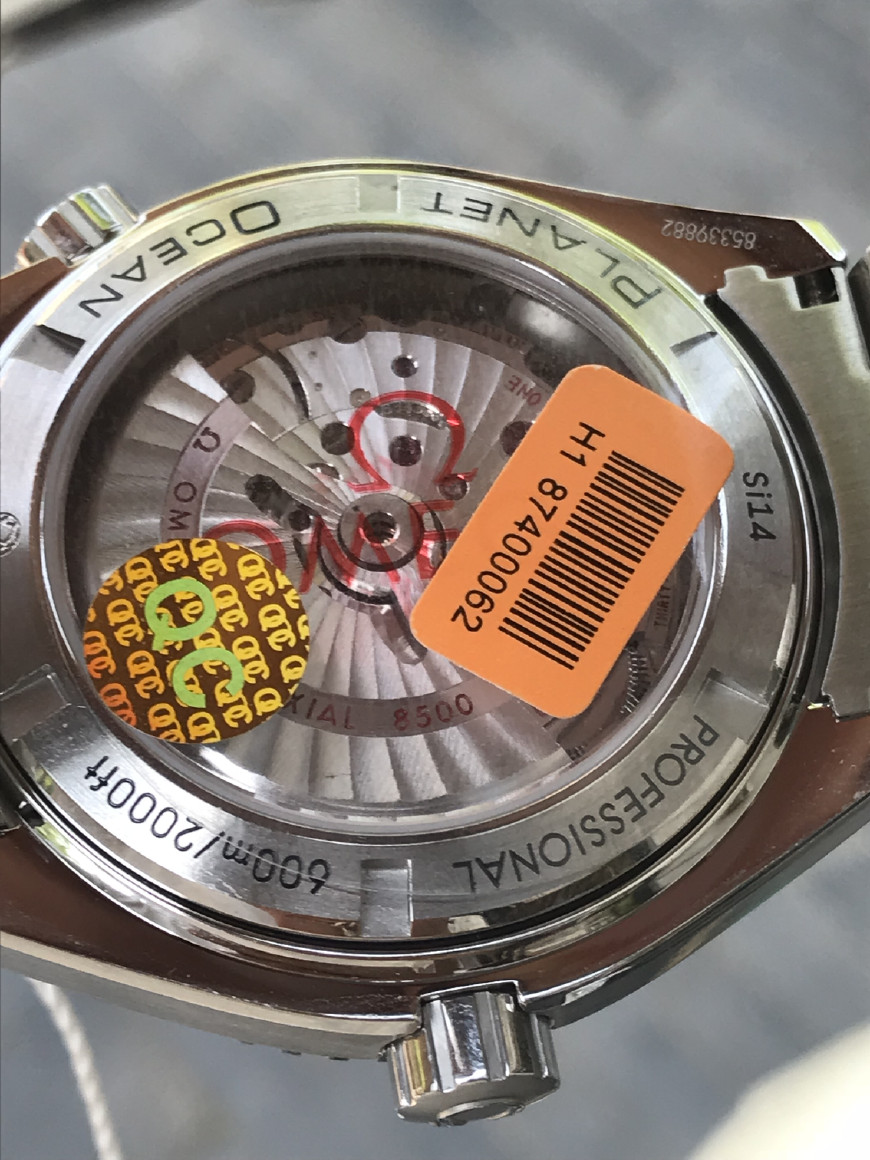 欧米茄海马150300600区别,欧米茄海马600计时款真假对比