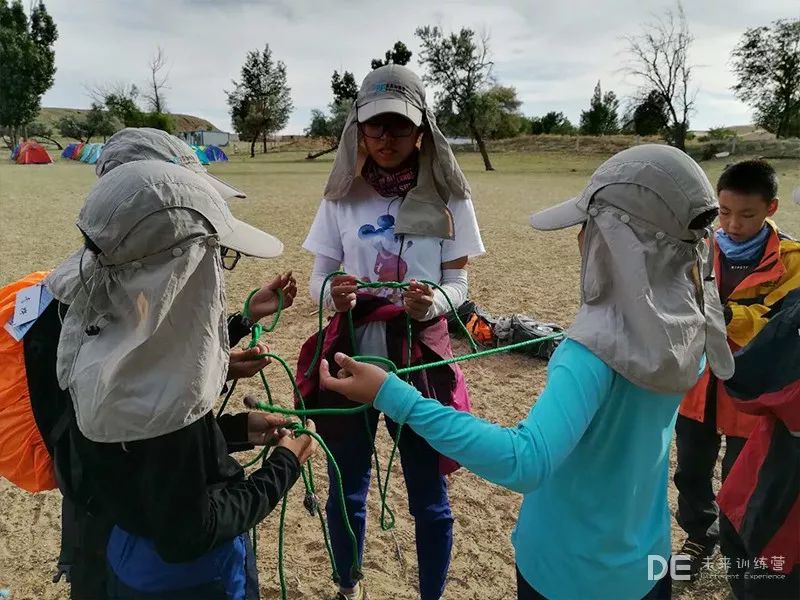 108名5年级孩子沙漠特训与一所体制内学校的破壳——红英小学