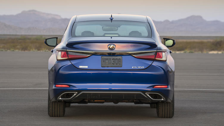 BBA劲敌将上市，发动机全球第一，奔驰也怕它，30万身价100万档次