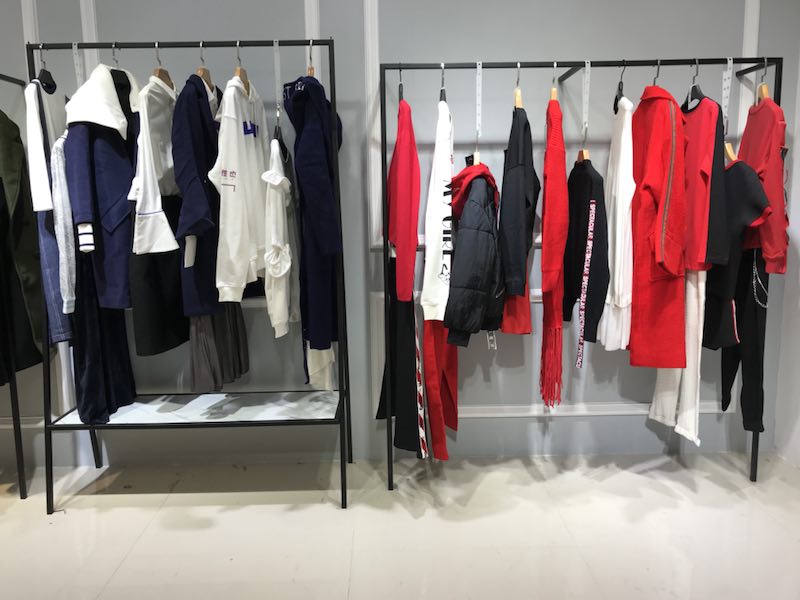 广州服装尾货批发市场怎么拿货,广州名牌衣服尾货批发市场在哪里