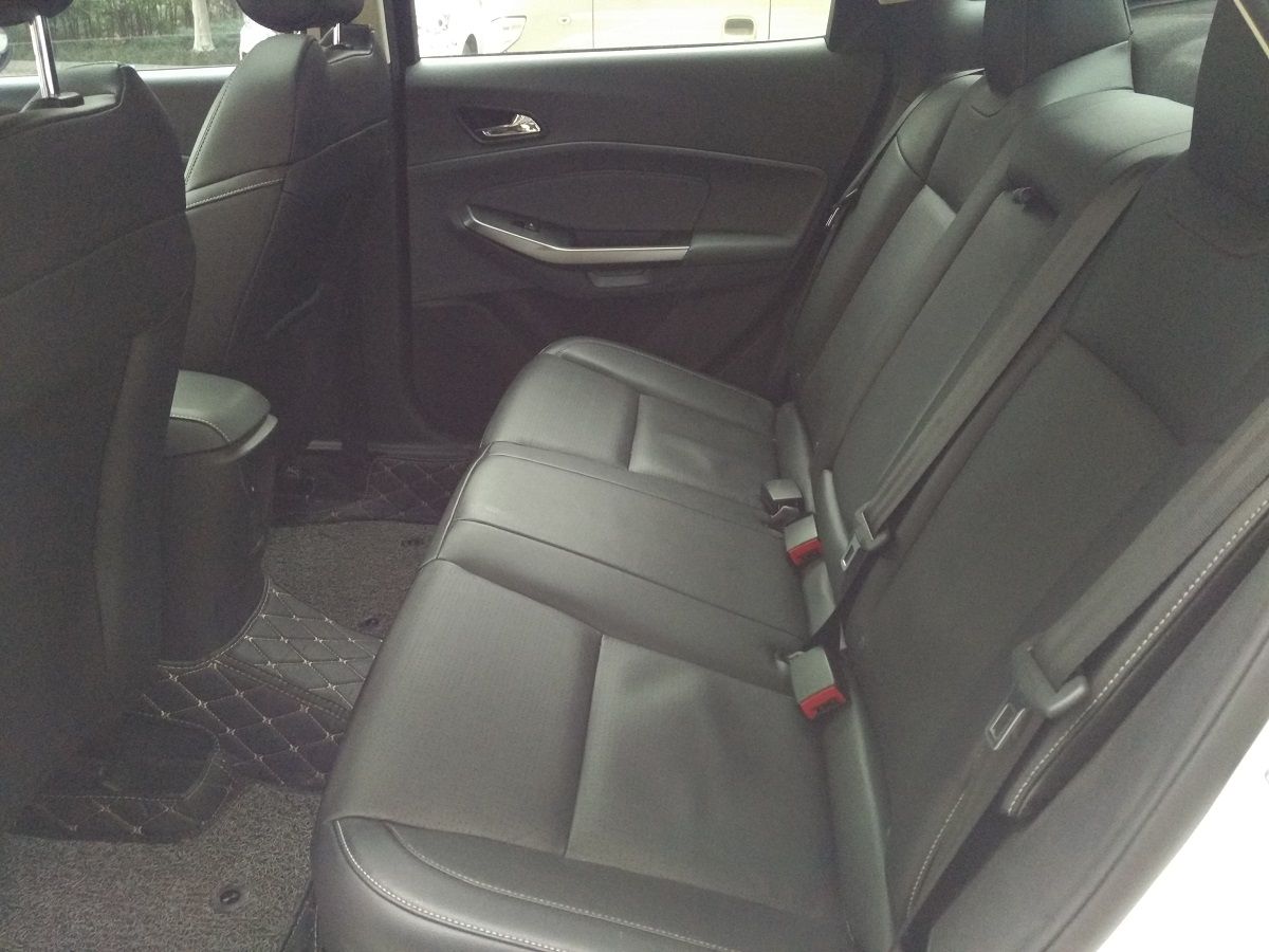 福特福睿斯开1400公里油耗多少,09福睿斯两厢1.8l油耗怎么这么高