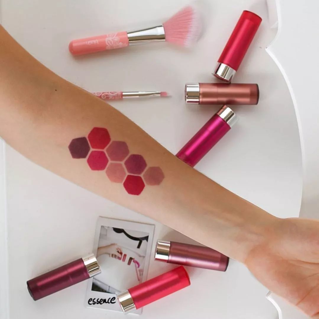 大牌口红与平价口红的区别,大牌口红必买色号推荐显白滋润