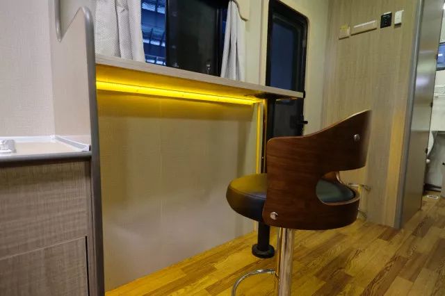 德兴露营房车,德兴营地拖挂