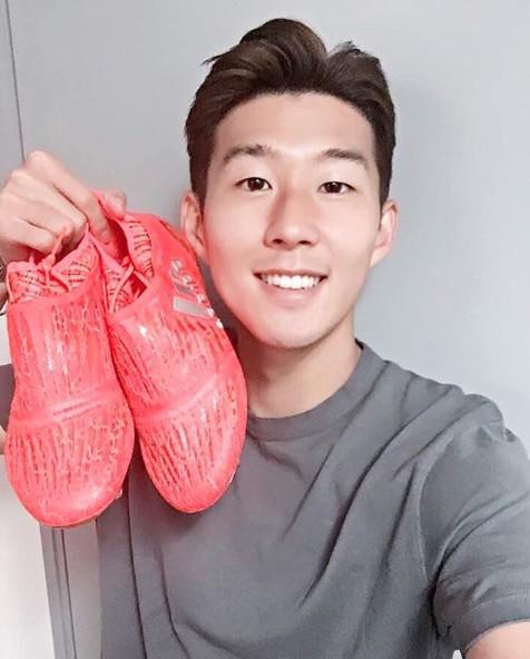 今年世界杯穿西装最帅的足球明星,2018年世界杯德国队西装革履